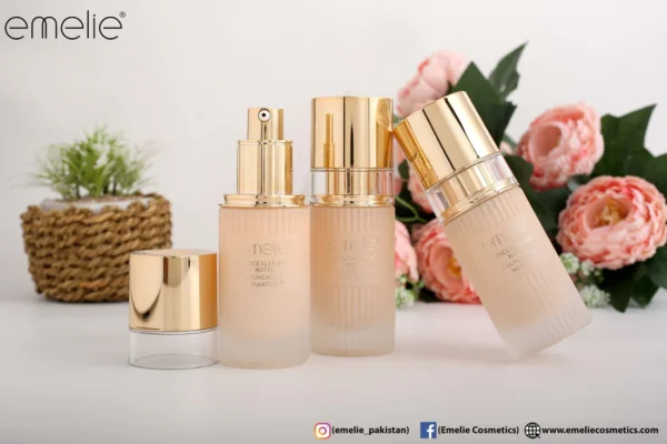 CONCEALER & MATTE FOUNDATION (2 IN 1) – EMELIE PARIS - Image 2